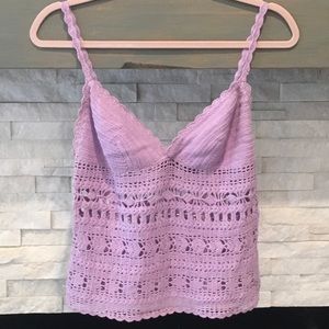 VS MODA INTERNATIONAL LAVENDER CROCHET TOP SIZE M